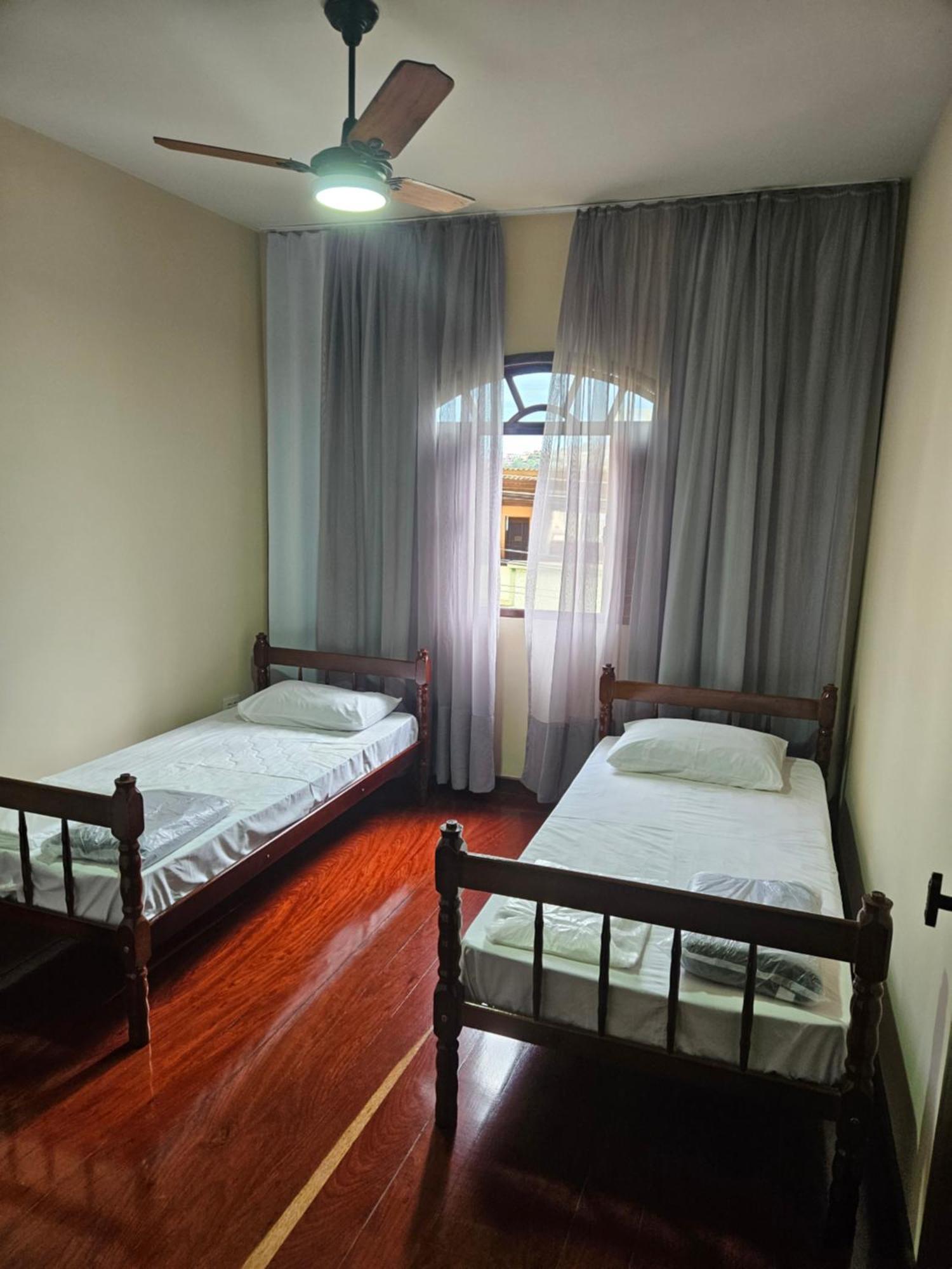 Caxu Hostel Качоейро де Итапемирим Екстериор снимка